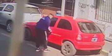 Se robó un auto a plena luz del día en el Centro de Córdoba.