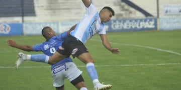 En un deslucido y accidentado partido, Racing le terminó ganando a Juniors.