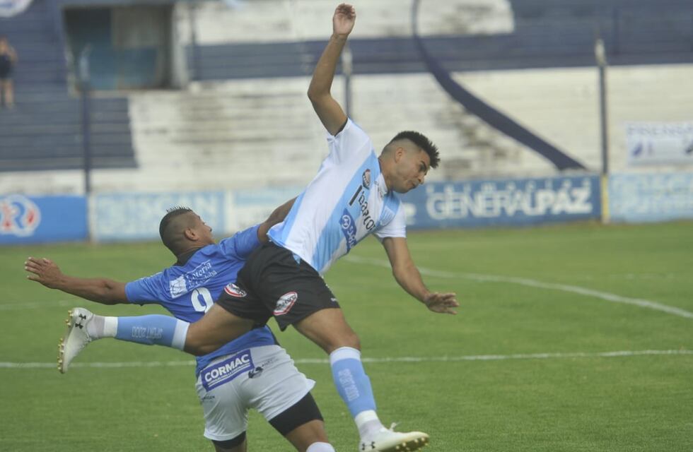 En Juniors-Racing se dieron con todo