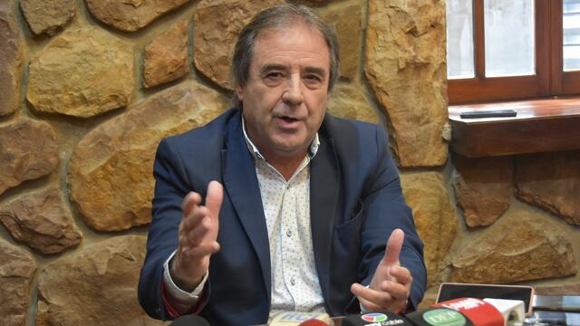El vicegobernador Alberto Bernis sostuvo que la Constitución provincial reformada "reconoce y amplía derechos y garantías, aún para los sectores sociales y políticos que reclamaron en su contra".