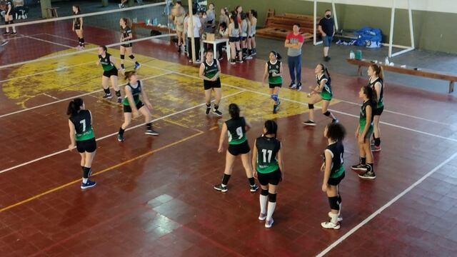 Jugadoras del Cataratas Voley a la Preselección Misionera.
