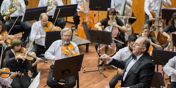 El programa, dirigido por Rodolfo Saglimbeni e interpretado por la Orquesta Sinfónica de la UNCuyo.