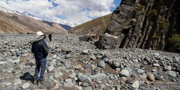 En el Paso Las Leñas se lleva adelante el estudio geológico.