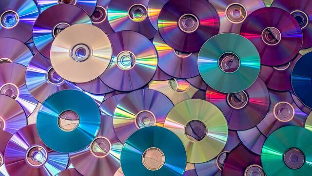 Así se pueden reciclar estos viejos objetos para hacer manualidades de falso vidrio.