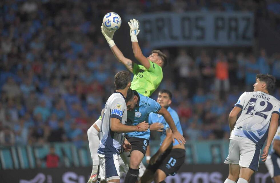 Belgrano, a pura impotencia, convirtió en figura al arquero de Independiente Rivadavia