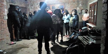 La Policía de Jujuy intervino en una fiesta clandestina de la que participaban menores de edad.