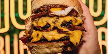 Nueva hamburguesa en Riccione Burguer & Beer.