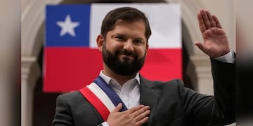 Gabriel Boric viajó a Punta Arenas para votar en las elecciones del Consejo Constituyente. Sin embargo, un protagonizó un episodio que no tardó en circular por las redes sociales.