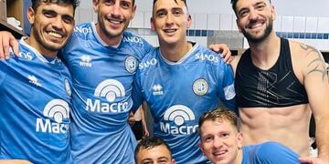 Pablo Chavarría marcó los dos goles que le dieron el triunfo a Belgrano en Brasil y acabó con las críticas, en particular una que se hizo viral gracias a Lucas Passerini. (Captura).