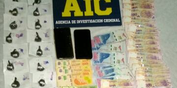 Material secuestrado en el operativo realizado en el barrio Villa Dominga