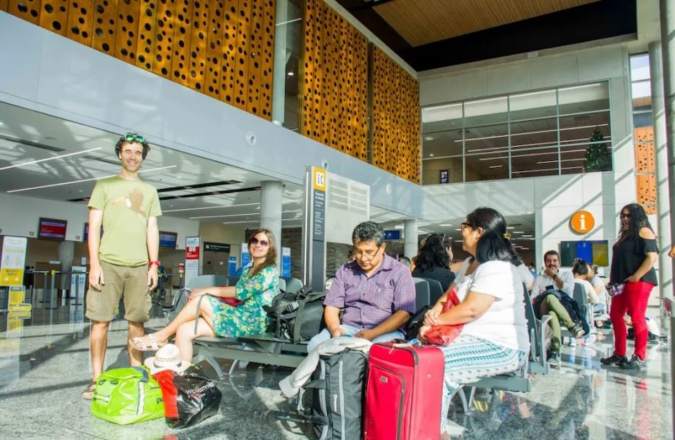 Con el aeropuerto colmado de viajeros, Jujuy dio la bienvenida al turismo de 2025