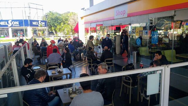 Un empresario gastronómico fue detenido dos veces en el día.