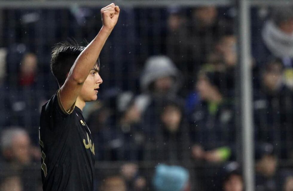 Paulo Dybala, en problemas por una fiesta clandestina