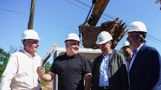El gobernador Martín Llaryora compartió un video en el marco del 1 de mayo en Argentina.