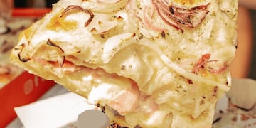 La cocinera de una pizzería de Córdoba se consagró en el campeonato sudamericano de la Pizza Napoletana en Córdoba.