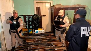 Desarticulan millonario cargamento ilegal de armas y equipamiento militar