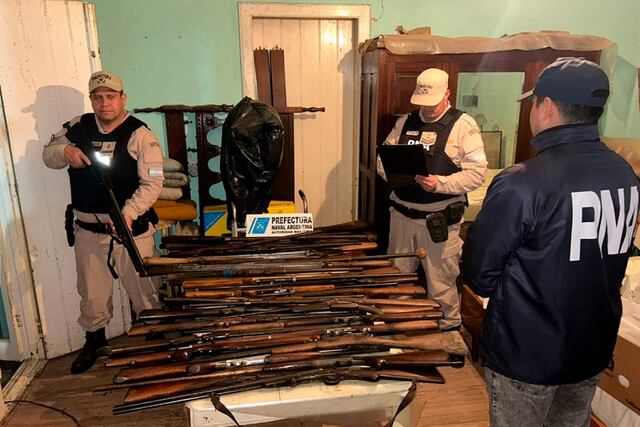 Desarticulan millonario cargamento ilegal de armas y equipamiento militar