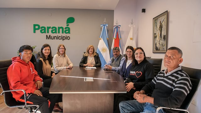 La Municipalidad de Paraná y Fundación River lanzan dos escuelas de fútbol para la inclusión y formación en valores.