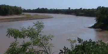 Tramo del Río Bermejo a la altura de Presidencia Roca.