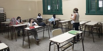 Las clases presenciales comenzaron en San Juan. La foto corresponde a la Escuela Normal Sarmiento.