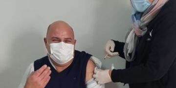 El Presidente de la Comuna de Pujato recibió la vacuna contra el COVID-19 (Facebook Pujato Nuestro Lugar)