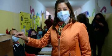 Arabela Carreras votó en Bariloche a media mañana