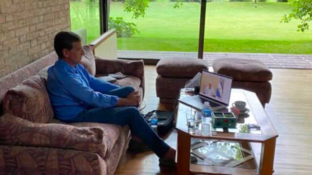 El gobernador Rodolfo Suárez participó de la reunión virtual con el presidente Alberto Fernández sobre el plan de vacunación. Gentileza Gobierno de Mendoza