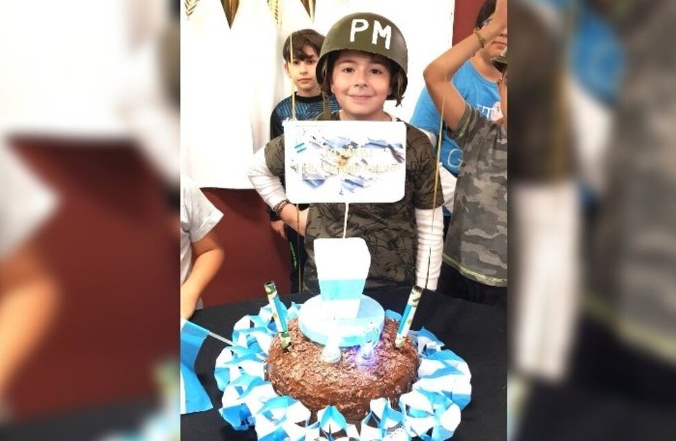 Un niño de 10 años decidió festejar su cumpleaños con un homenaje a Malvinas
