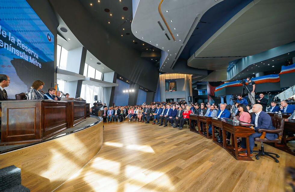 Melella hizo la Apertura de Sesiones Ordinarias Legislativas en Tierra del Fuego