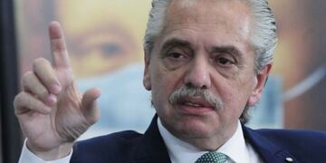 Alberto Fernández presentó un proyecto para realizar un juicio político al presidente de la Corte Suprema.