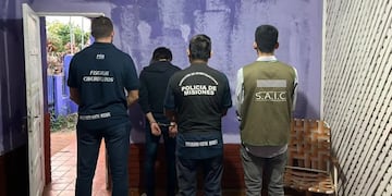 Detienen a un hombre en Posadas por tenencia de material de abuso sexual infantil.