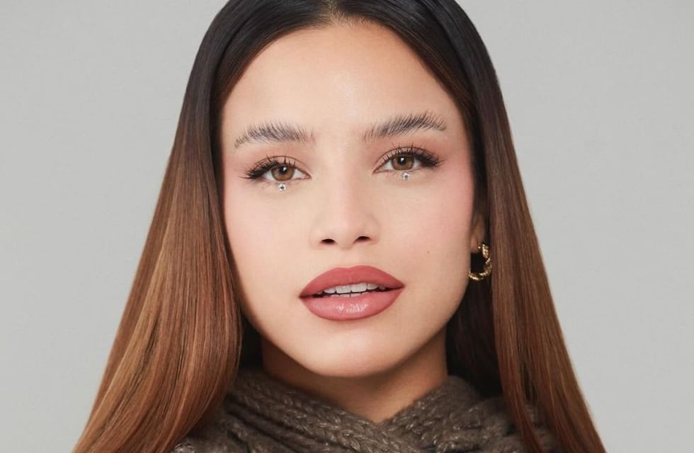 Emilia Mernes mostró una sorprendente foto de cuando era niña: “Me creía una modelo de Victoria’s Secret”