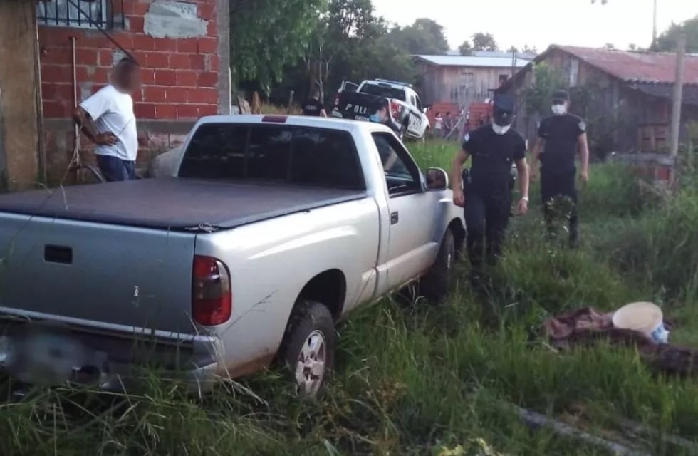 Una camioneta robada en Brasil fue secuestrada en Dos Hermanas
