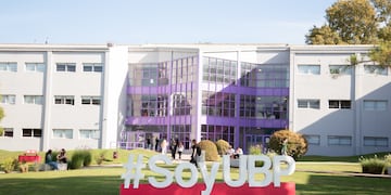 Evacuaron la Universidad Blas Pascal por una amenaza de bomba.