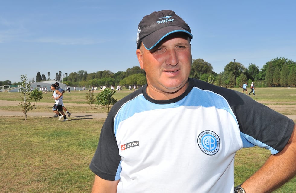 Luis Sosa vuelve a Belgrano a reclutar nuevos jugadores