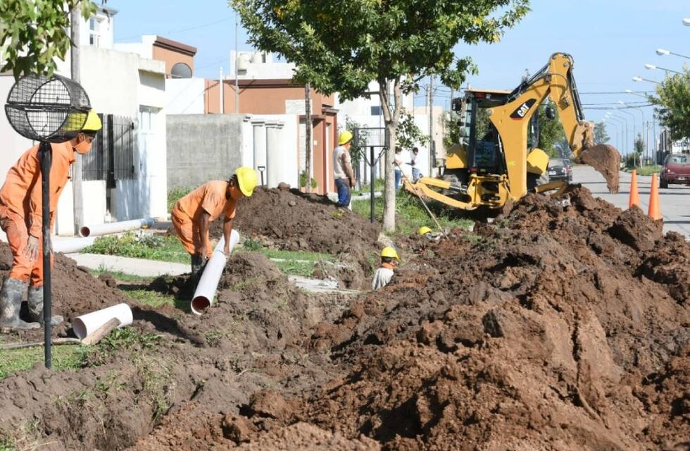 Perotti inaugura obras de cloacas en Rafaela por $260 millones