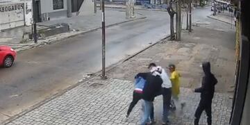 El ataque piraña al joven en Laferrere