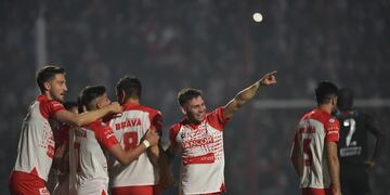 Cuarteto de la Gloria. Campañón de Instituto, que no afloja en la persecución a Belgrano (Facundo Luque / La Voz).