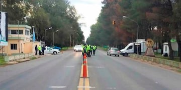 El control policial en el Puesto Caminero Catriló (La 5 Noticias)