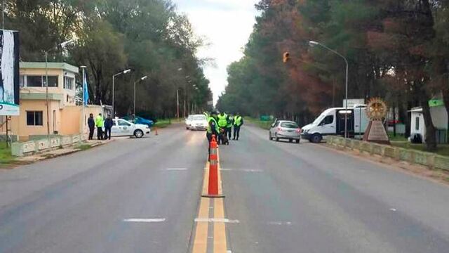 El control policial en el Puesto Caminero Catriló (La 5 Noticias)