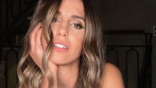 En ropa deportiva blanca, Cinthia Fernández mostró su primera rutina de ejercicio del año