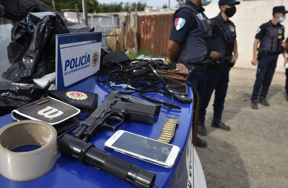 Video: así fue la persecución a los delincuentes que intentaron robar una casa en barrio Ayacucho