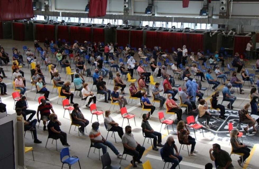 Vacunaron a 1.250 personas en Villa Mercedes en 24 horas