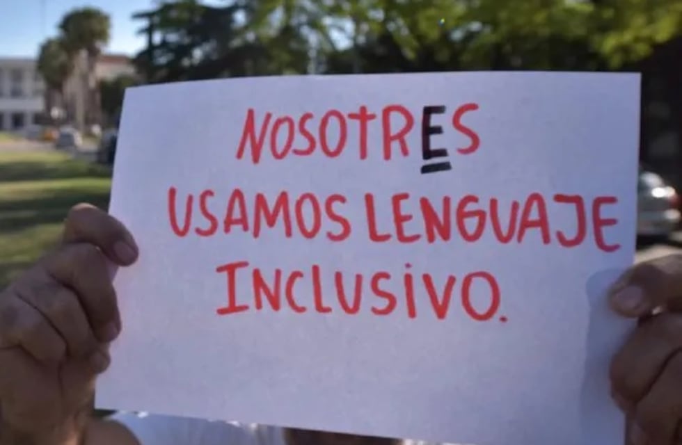 Quieren prohibir el lenguaje inclusivo en las escuelas de San Luis