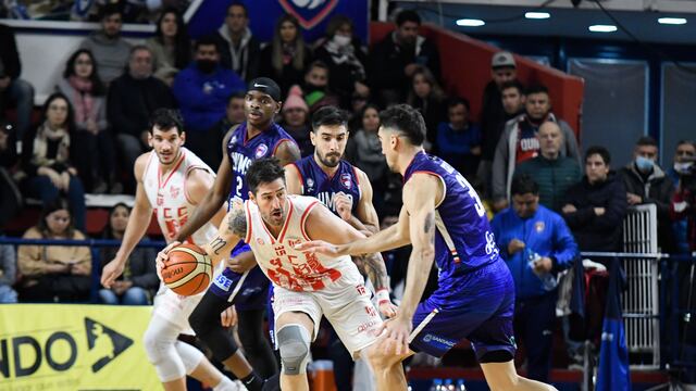 Nicolás Romano, como todo el equipo de Instituto, tuvo una destacada tarea en el segundo partido de la final contra Quimsa. Elogios del Chapu Nocioni (Matías García / La Liga).