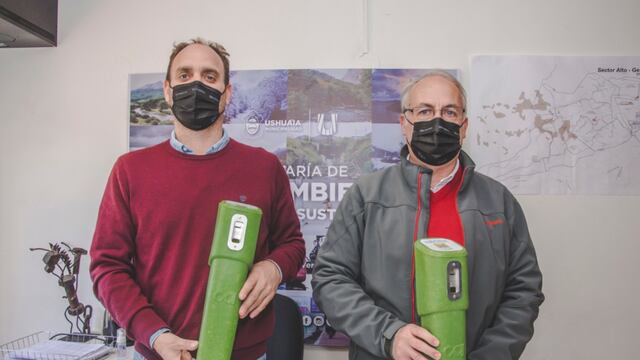 La Municipalidad recibió Eco- Ceniceros de   la Empresa de Gas Camuzzi