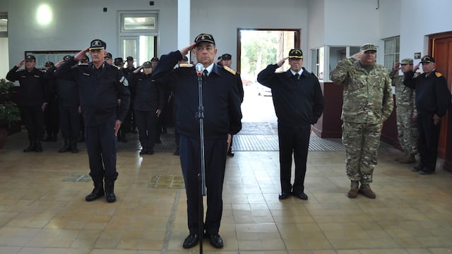 El comisario inspector Juan José Zagurak asumió como jefe de la Policía de Establecimientos Navales.