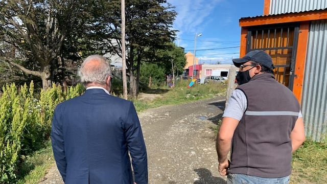 Mario Daniele recorrió el Barrio Los Morros