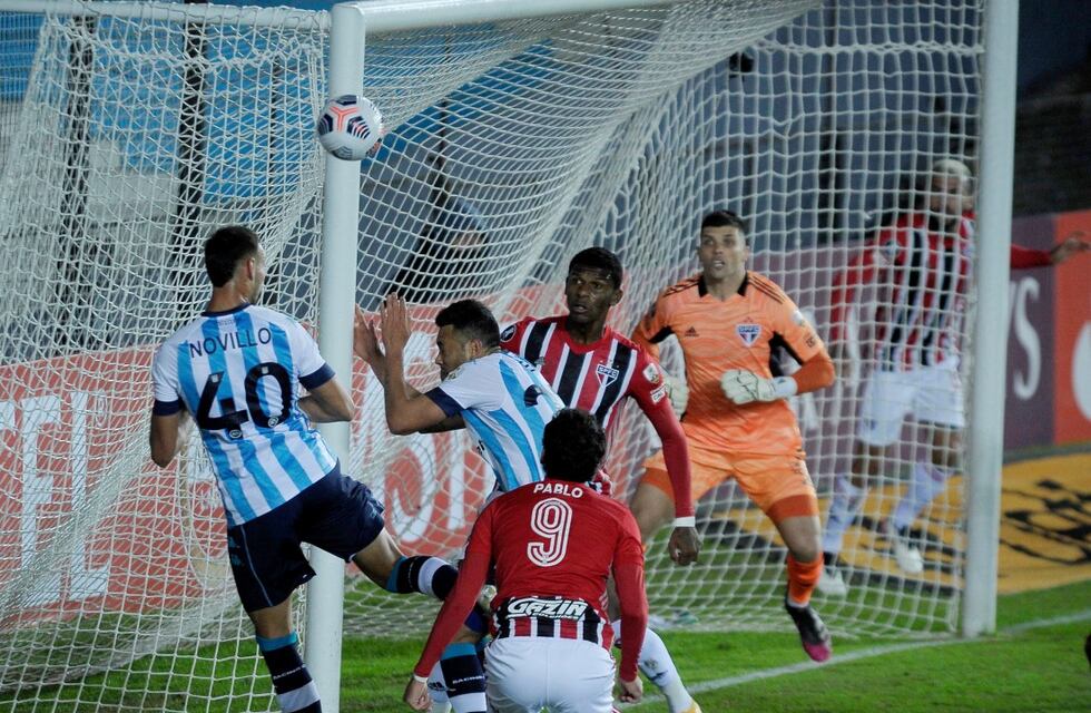 Copa Libertadores: Racing mereció un poco más pero empató sin goles ante San Pablo en Avellaneda