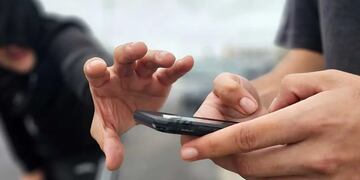 Robo de celular (imagen ilustrativa)